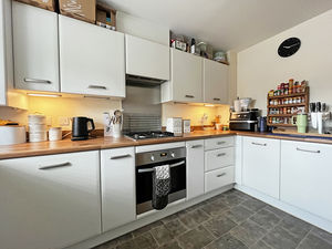 Photo 12- click for photo gallery